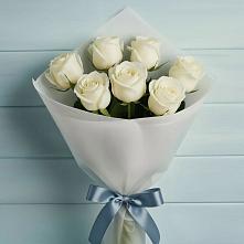 Букет 7 Белых роз Эдлесс Лав в Подольске