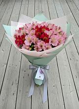 Букет цветов из:  Альстромерии в Подольске